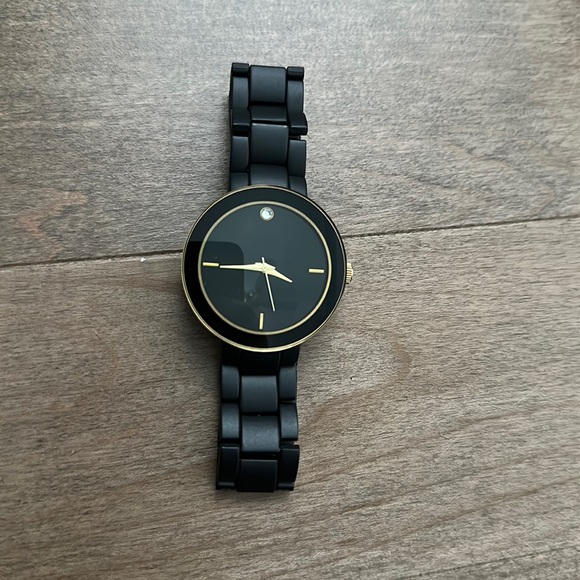 Black decorative watch - Picture 1 of 3